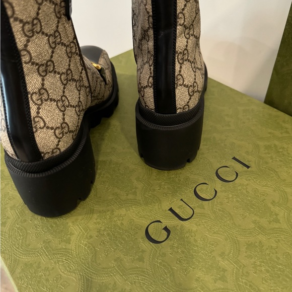 GUCCI - TESSUTO GG SUPREME/MAGNUM CALF
BEIGE EBONY/NERO BOOTS - Picture 3 of 7